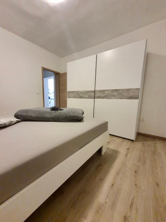 Apartman Skolj Jovici  Exterior photo